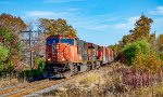 CN 5615 leads 403 at De La Gare street